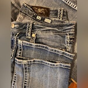 Miss Me Jean Signature Slim Boot, 32Wx34L